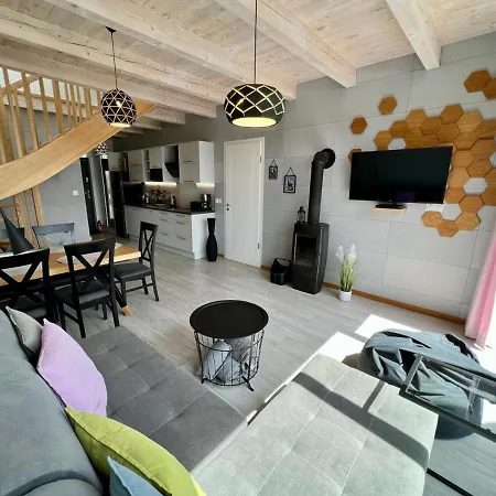 Zacisze Dom Do 10 Os Debowe Zacisze I Koral Lub Horyzont I Bryza Holiday home *