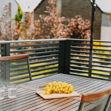 Holiday home Zacisze Dom Do 10 Os Debowe Zacisze I Koral Lub Horyzont I Bryza Ulinia