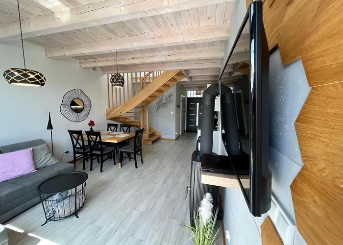 Zacisze Dom Do 10 Os Debowe Zacisze I Koral Lub Horyzont I Bryza Tatil Evi *